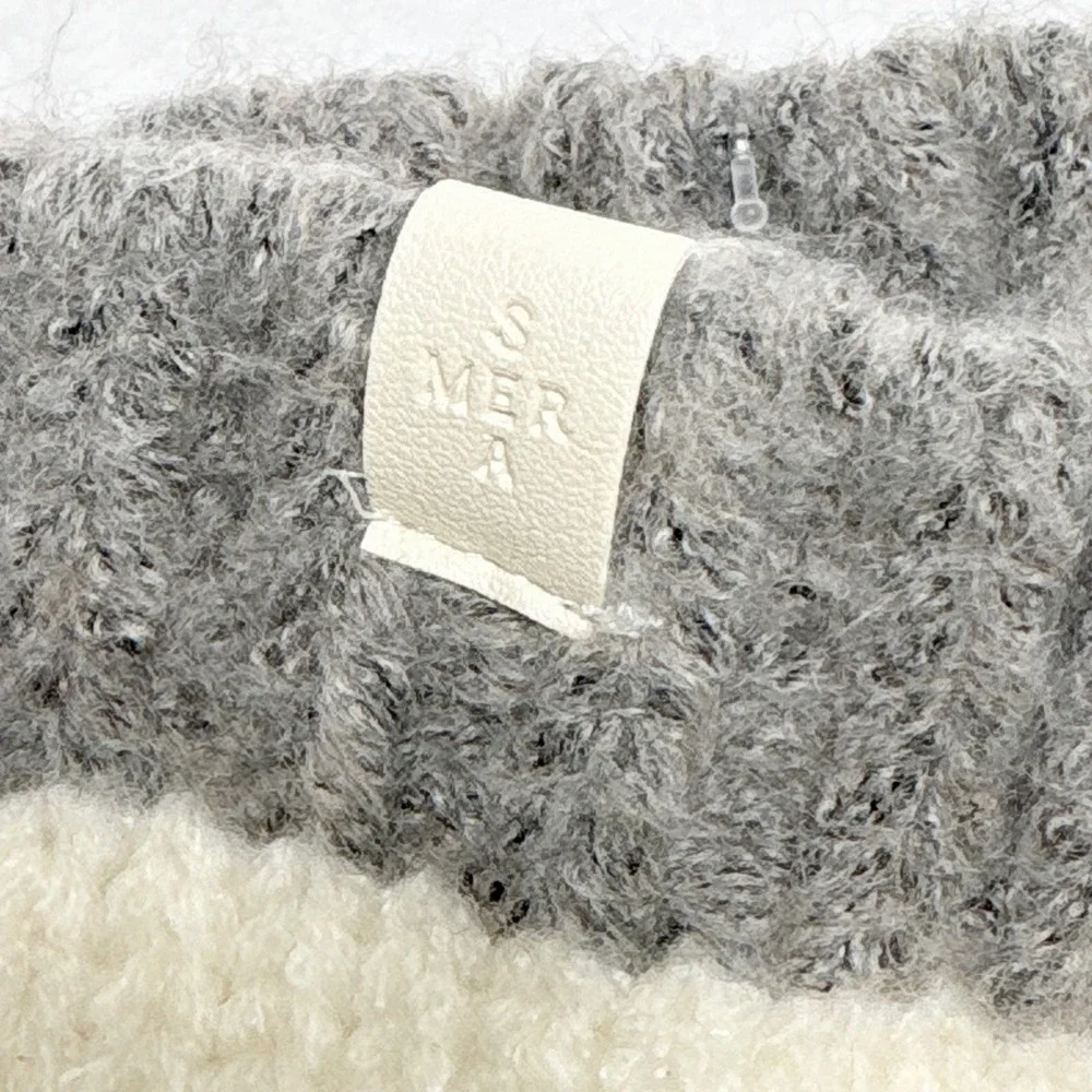 Mer-Sea & Co. Cream Gray XO Embroidered Thick Knit Slipper Socks with Grippers
